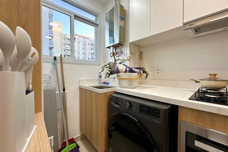 Apartamento à venda com 44m², 2 quartos e sem vagaCozinha e Área de Serviço