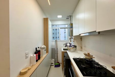 Apartamento à venda com 44m², 2 quartos e sem vagaCozinha e Área de Serviço