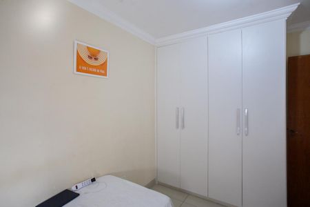 Apartamento à venda com 86m², 3 quartos e 2 vagasQuarto 2