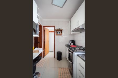 Apartamento à venda com 86m², 3 quartos e 2 vagasCozinha