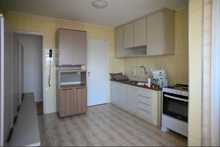 Apartamento para alugar com 80m², 2 quartos e 1 vagaCozinha