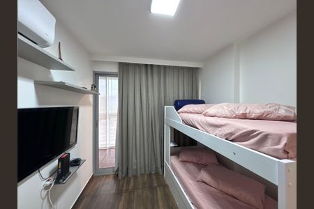 Apartamento à venda com 76m², 2 quartos e 1 vagaQuarto
