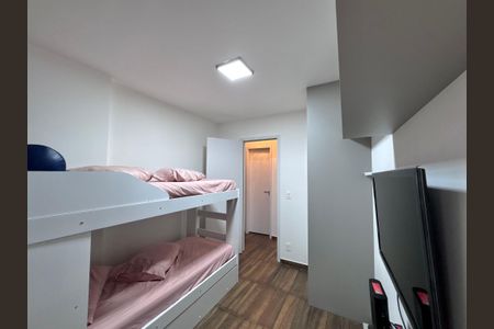Apartamento à venda com 76m², 2 quartos e 1 vagaQuarto
