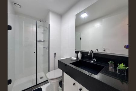 Apartamento à venda com 76m², 2 quartos e 1 vagaBanheiro Social