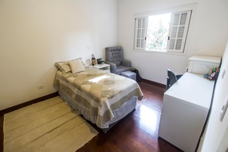 Casa à venda com 400m², 4 quartos e 4 vagas Casa à venda com 400m², 4 quartos e 4 vagasSuíte 2