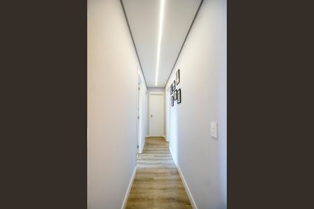 Apartamento à venda com 84m², 3 quartos e 2 vagasCorredor dos quartos