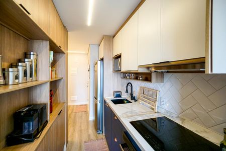 Apartamento à venda com 84m², 3 quartos e 2 vagasCozinha