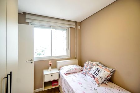 Apartamento à venda com 84m², 3 quartos e 2 vagasQuarto 02