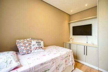 Apartamento à venda com 84m², 3 quartos e 2 vagasQuarto 02