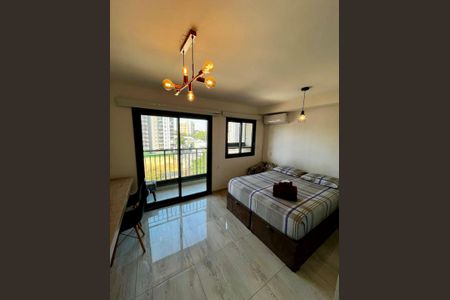 Quarto/Sala de kitnet/studio à venda com 1 quarto, 27m² em Indianópolis, São Paulo