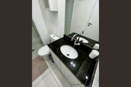 Studio à venda com 27m², 1 quarto e sem vaga Studio à venda com 27m², 1 quarto e sem vagaBanheiro