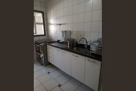 Apartamento à venda com 73m², 2 quartos e 1 vagaCozinha