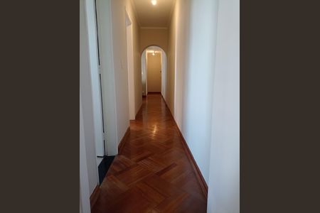 Apartamento à venda com 73m², 2 quartos e 1 vagaCorredor