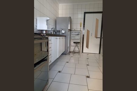 Apartamento à venda com 73m², 2 quartos e 1 vagaCozinha