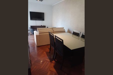 Apartamento à venda com 73m², 2 quartos e 1 vagaSala