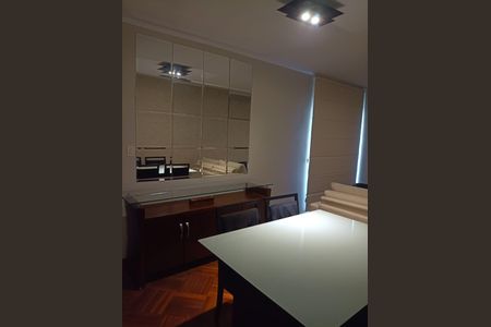 Apartamento à venda com 73m², 2 quartos e 1 vagaSala