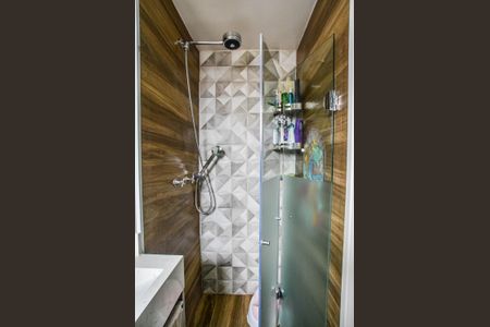 Apartamento à venda com 48m², 2 quartos e 1 vaga Apartamento à venda com 48m², 2 quartos e 1 vagaBanheiro