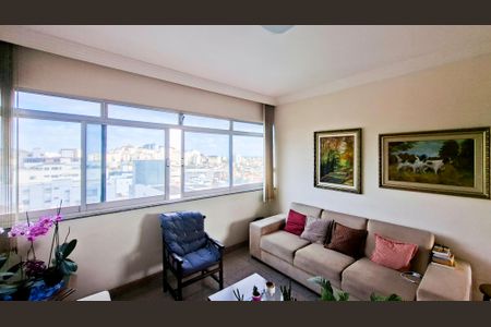 Apartamento à venda com 190m², 3 quartos e 1 vagaSala