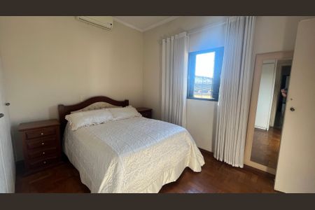 Casa à venda com 130m², 4 quartos e 4 vagasQuarto 3