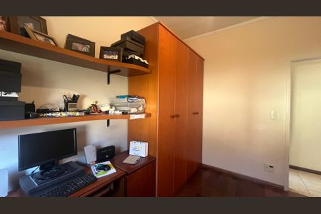 Casa à venda com 130m², 4 quartos e 4 vagasQuarto 1