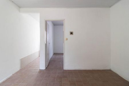 Sala/Cozinha de casa para alugar com 1 quarto, 30m² em Medianeira, Porto Alegre