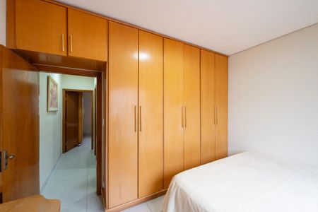 Casa à venda com 100m², 2 quartos e 1 vaga Casa à venda com 100m², 2 quartos e 1 vagaQuarto 2