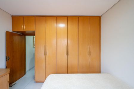 Casa à venda com 100m², 2 quartos e 1 vaga Casa à venda com 100m², 2 quartos e 1 vagaQuarto 2