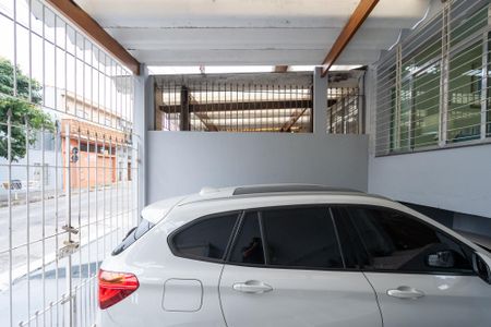 Casa à venda com 100m², 2 quartos e 1 vaga Casa à venda com 100m², 2 quartos e 1 vagaGaragem