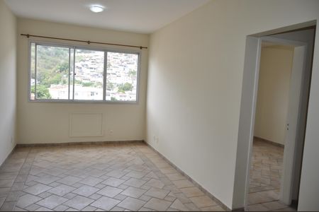 Apartamento à venda com 70m², 2 quartos e 1 vagaSala