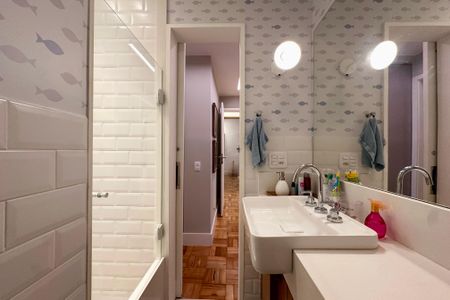 Apartamento à venda com 95m², 3 quartos e 1 vaga Apartamento à venda com 95m², 3 quartos e 1 vagaBanheiro