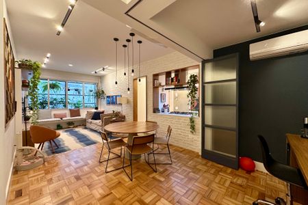 Sala de apartamento à venda com 3 quartos, 95m² em Leblon, Rio de Janeiro