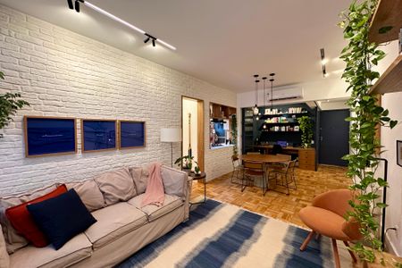 Apartamento à venda com 95m², 3 quartos e 1 vaga Apartamento à venda com 95m², 3 quartos e 1 vagaSala