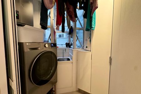 Apartamento à venda com 95m², 3 quartos e 1 vaga Apartamento à venda com 95m², 3 quartos e 1 vagaÁrea de Serviço