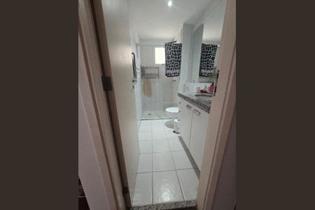 Apartamento à venda com 145m², 4 quartos e 3 vagasSUÍTE 1 BANHEIRO