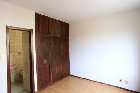 Apartamento à venda com 89m², 3 quartos e 1 vagaSuíte
