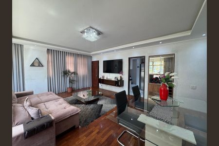 Apartamento à venda com 152m², 3 quartos e 2 vagas Apartamento à venda com 152m², 3 quartos e 2 vagasSala