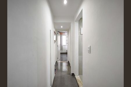 Corredor de apartamento à venda com 1 quarto, 45m² em Maracanã, Rio de Janeiro