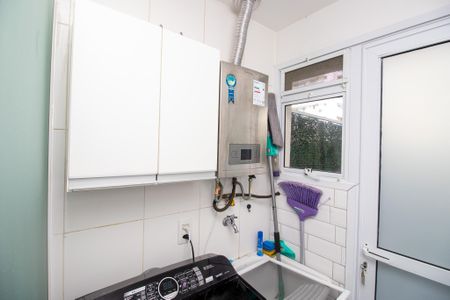 Apartamento à venda com 124m², 3 quartos e 2 vagas Apartamento à venda com 124m², 3 quartos e 2 vagasÁrea de Serviço