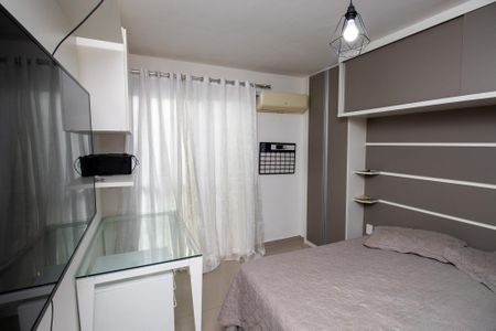 Apartamento à venda com 124m², 3 quartos e 2 vagas Apartamento à venda com 124m², 3 quartos e 2 vagasSuíte