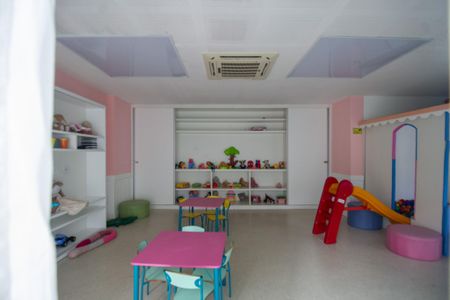 Apartamento à venda com 124m², 3 quartos e 2 vagas Apartamento à venda com 124m², 3 quartos e 2 vagasBrinquedoteca