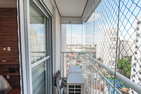 Apartamento à venda com 156m², 3 quartos e 3 vagasVaranda da suíte 1