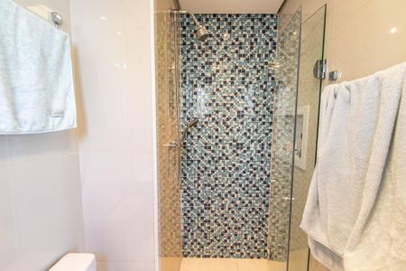 Apartamento à venda com 156m², 3 quartos e 3 vagasBanheiro da suíte 1