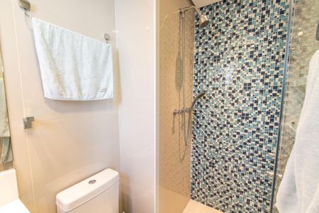 Apartamento à venda com 156m², 3 quartos e 3 vagasBanheiro da suíte 1