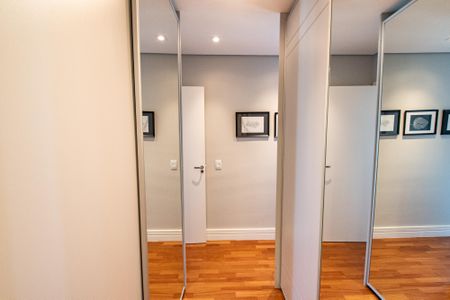 Apartamento à venda com 156m², 3 quartos e 3 vagasSuíte 3