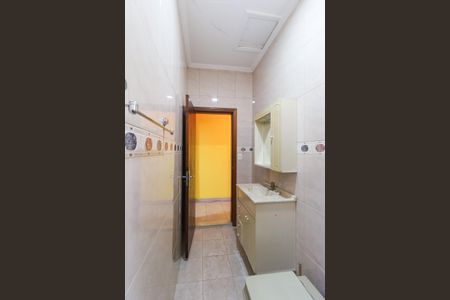 Casa de condomínio para alugar com 100m², 2 quartos e 1 vagaBanheiro Social