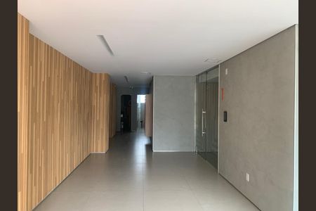 Apartamento à venda com 51m², 2 quartos e 1 vagaHall para acesso às áreas de mordomia