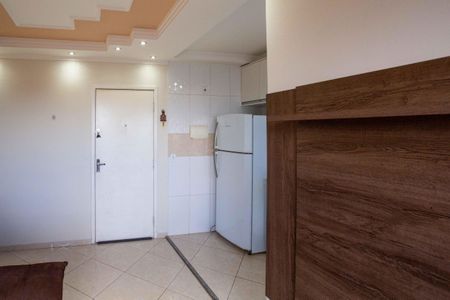 Sala de apartamento para alugar com 2 quartos, 44m² em Canhema, Diadema