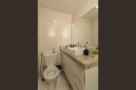 Apartamento à venda com 72m², 3 quartos e 2 vagasBanheiro Suíte