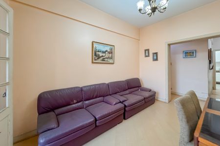 Apartamento à venda com 109m², 2 quartos e 1 vaga Apartamento à venda com 109m², 2 quartos e 1 vagaSala