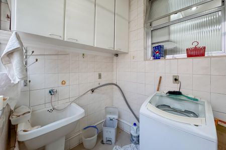 Apartamento à venda com 109m², 2 quartos e 1 vaga Apartamento à venda com 109m², 2 quartos e 1 vagaÁrea de Serviço